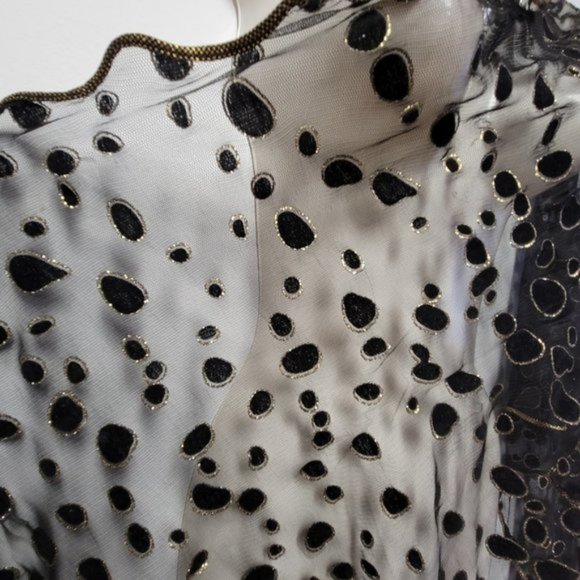 Gold and Black Glitter Scarf - Picture 5 of 6